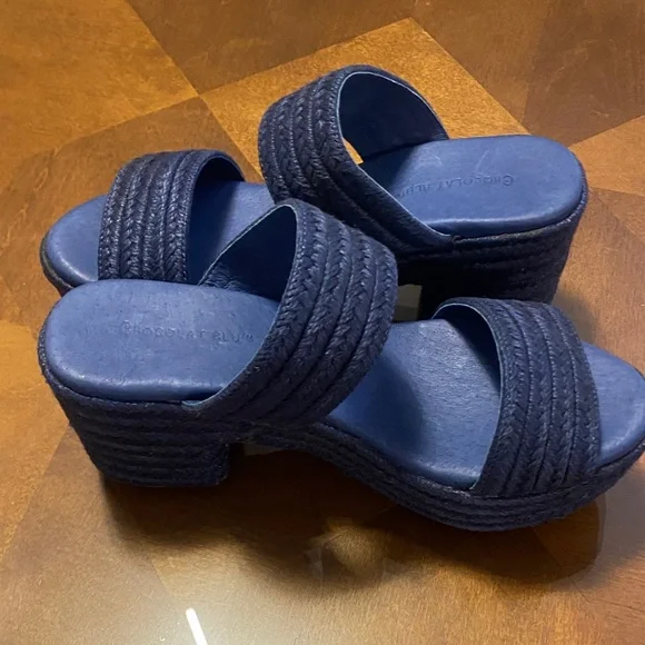 Chocolat Blu Navy Platform Sandals - Picture 3 of 5